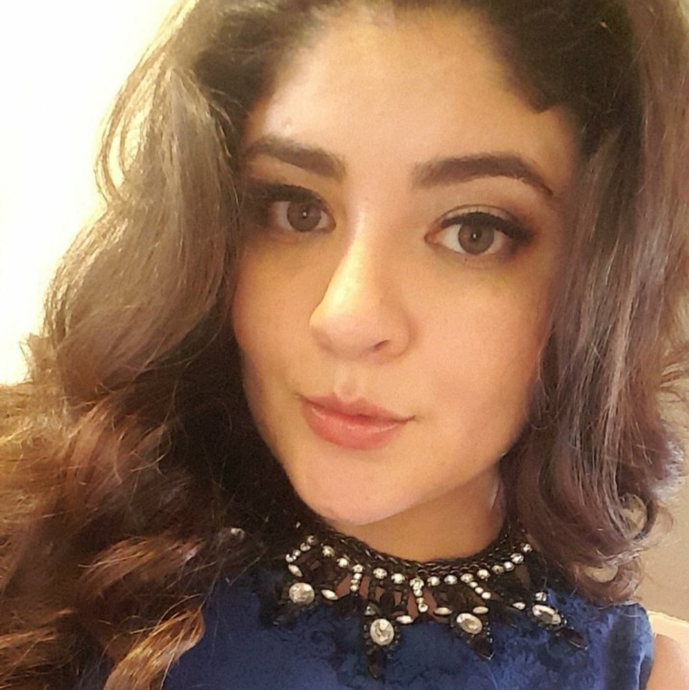 Meet your Posher, Sarai